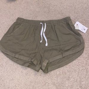 Billabong olive green shorts